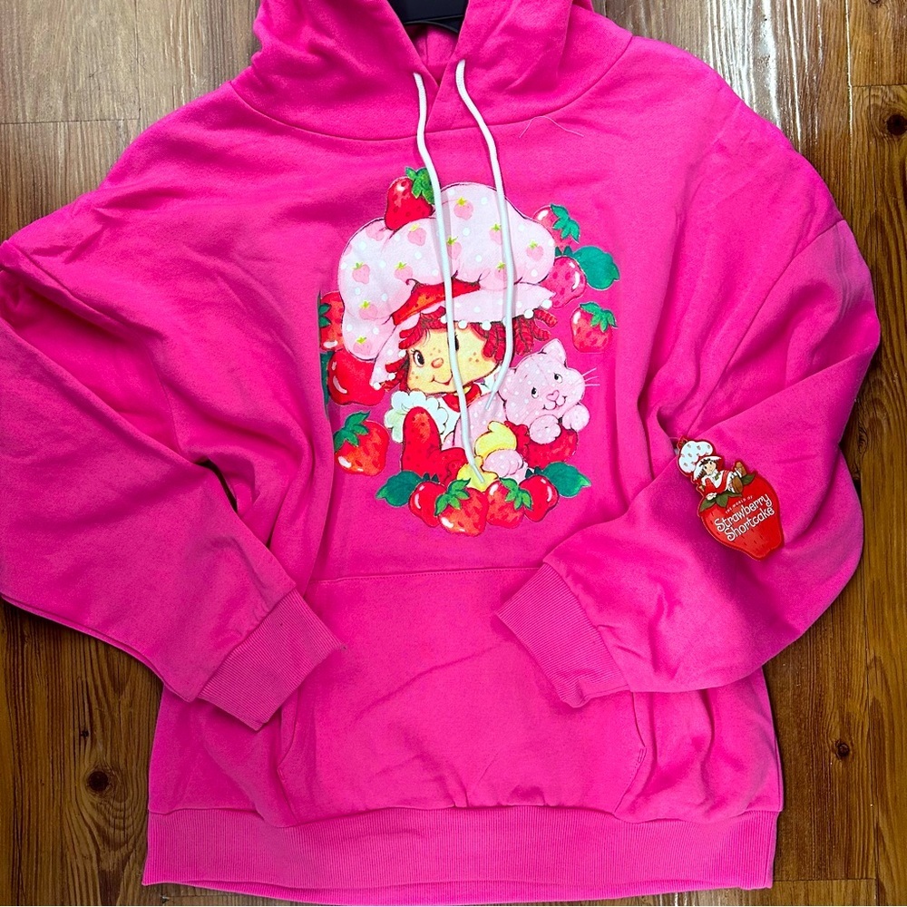 Strawberry shortcake hot pink pullover jacket - Picture 1 of 2